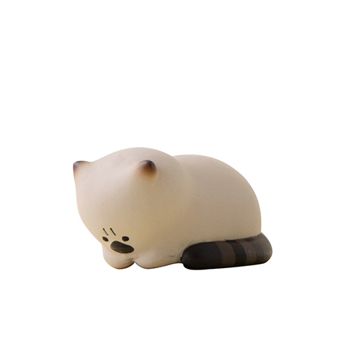 かまってもらえなくて怒ってる猫ちゃん（いじけ）